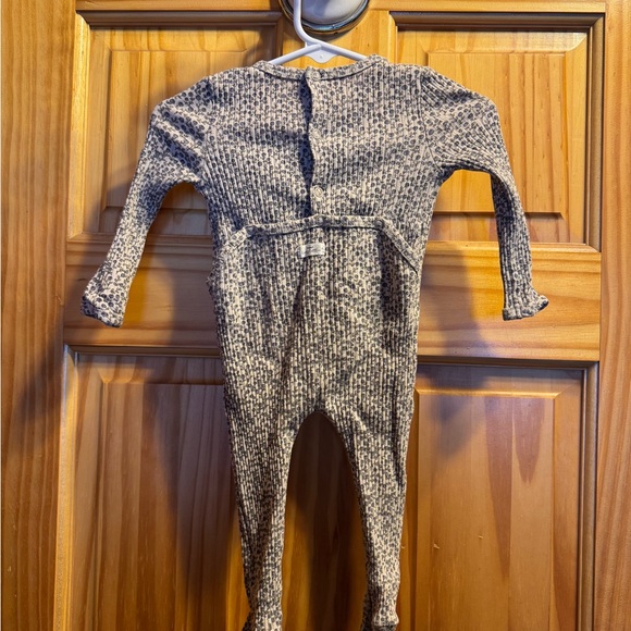 Lovely Littles ribbed blueberry romper - Picture 2 of 3
